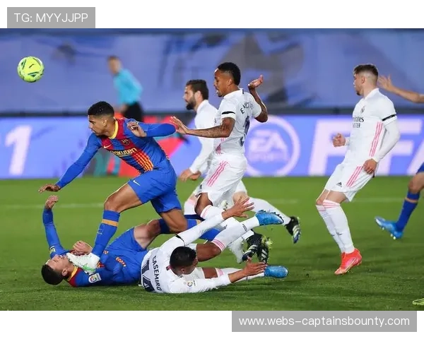 巴萨七连胜领跑西甲，国家德比前战术演练成焦点