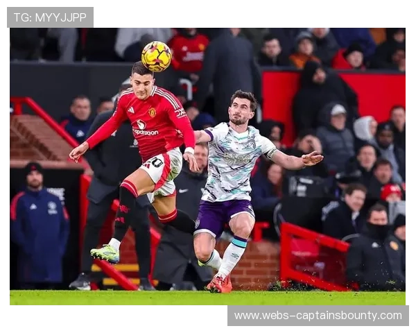 埃瓦尼尔森抽射破门先拔头筹,伯恩茅斯主场气势如虹 埃瓦尼尔森抽射破门先拔头筹,伯恩茅斯主场气势如虹